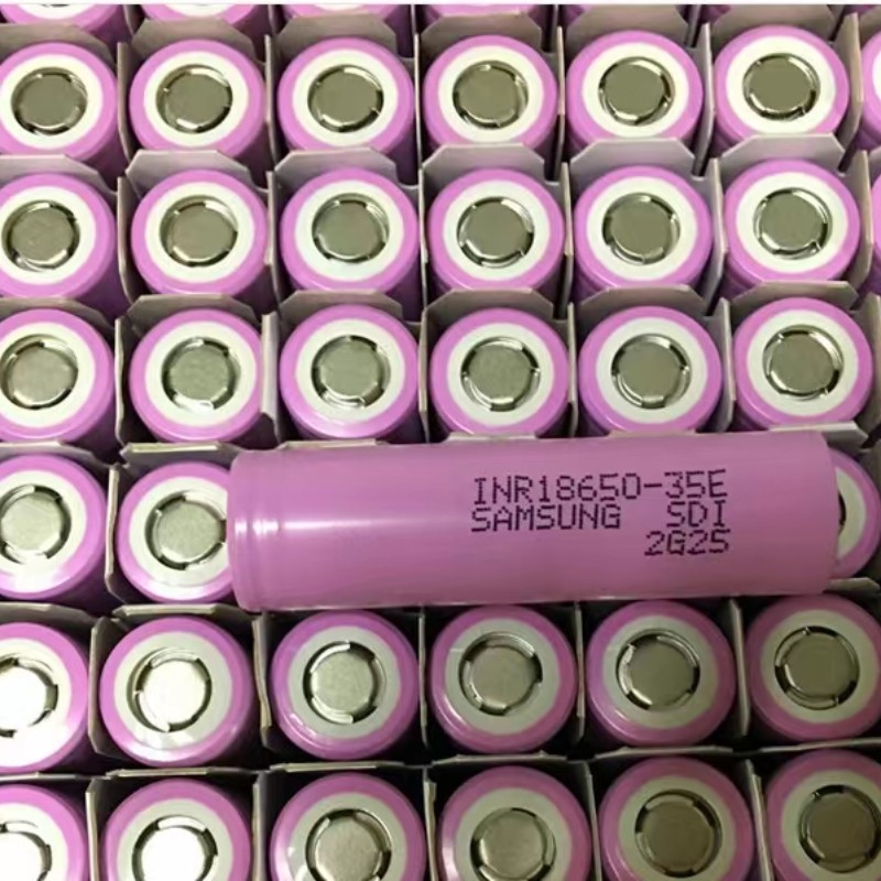 Samsung INR18650-35E High-Capacity Li-ion Cell
