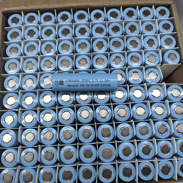 Ampace INR18650 JP30​