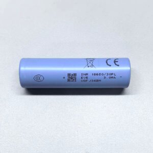 EVE INR18650/30PL 3000mAh 18650 battery cylindrical Li-ion cell front view