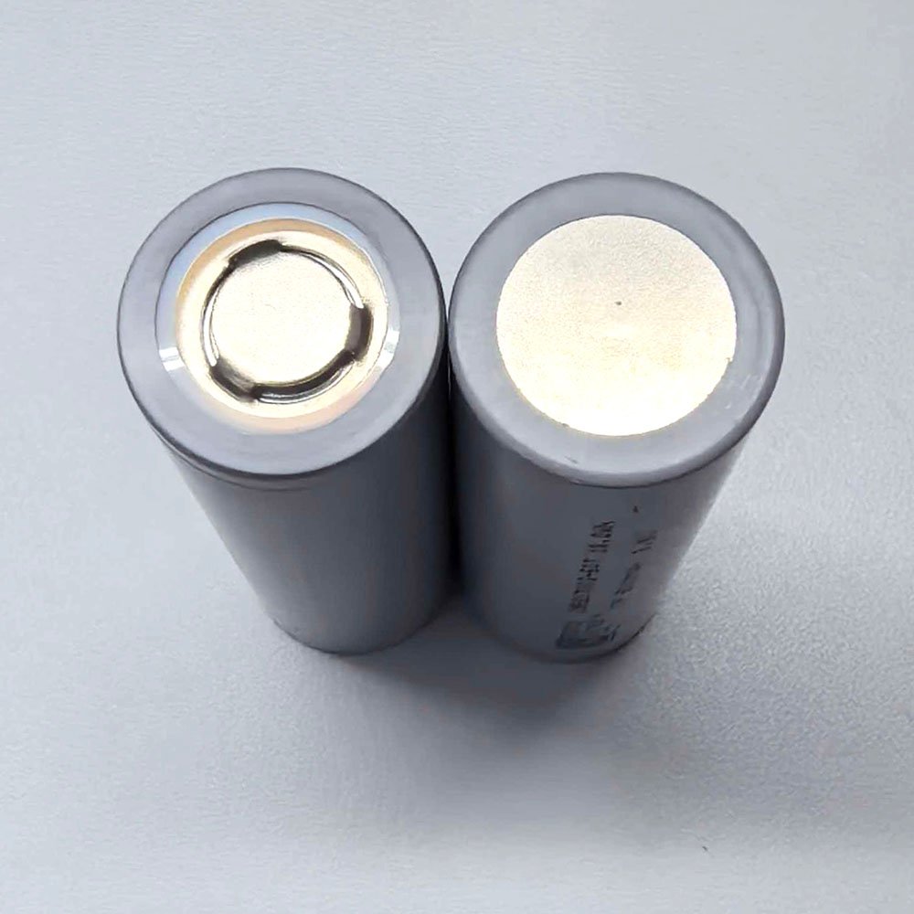 LinkData 50T 21700 cell positive and negative terminals – top and bottom view
